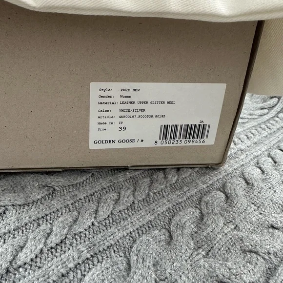 Golden Goose White Sneakers with Silver Details - Picture 10 of 10